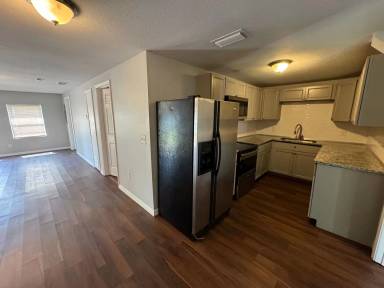 Main picture of 2510 Martha St