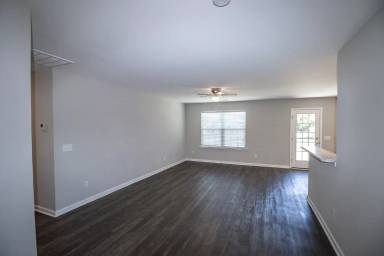 Main picture of 157 Callaway Cres