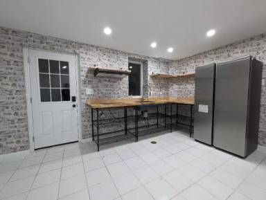 Main picture of 406 Gaither St