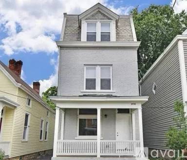 Main picture of 1778 Courtland Ave