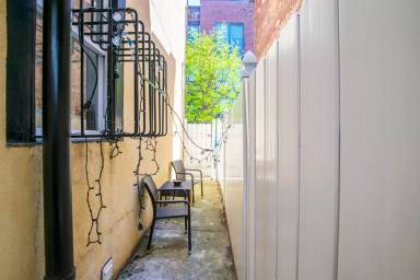 Main picture of 2111 Kimball St