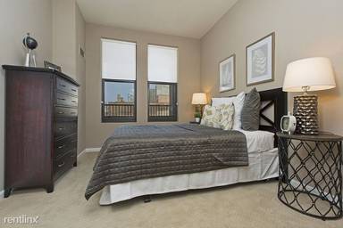 Main picture of 2300 S Michigan Ave