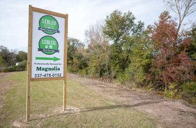 Main picture of 1887 Arsene Rd