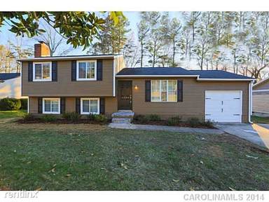 Main picture of 1242 Farmfield Ln