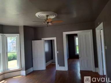 Main picture of 1311 Park Ave