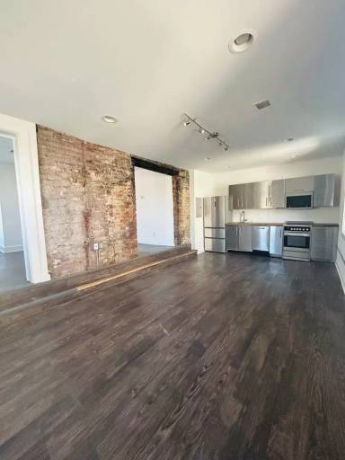 Main picture of 803 Madison Ave