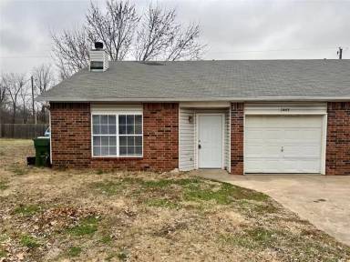 Main picture of 2443 W Magnolia St