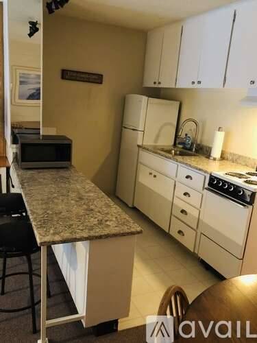 Main picture of 48988 Highway 101 S