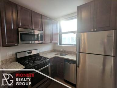 Main picture of 2112 W Ainslie St