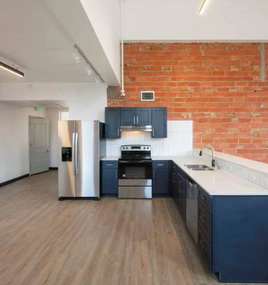 Main picture of 205 7th St NW