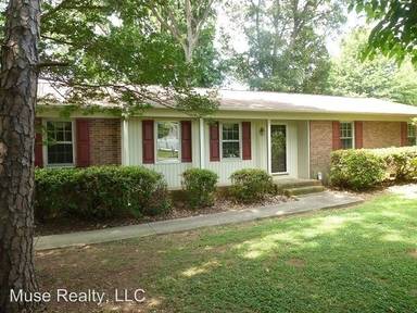 Main picture of 1825 Hyatt Ave