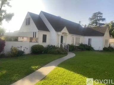Main picture of 5571 Palm Ave