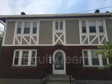 Main picture of 3157 Parkview Ave