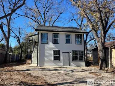 Main picture of 1831 Quintana Rd
