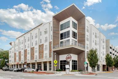 Main picture of The Luxe on West Call