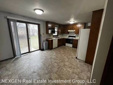 Main picture of 1803 Midway Rd