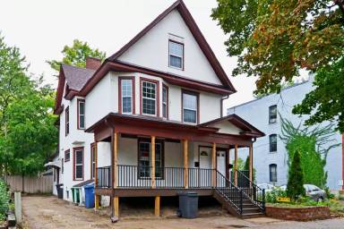 Main picture of 511 5th Ave SE