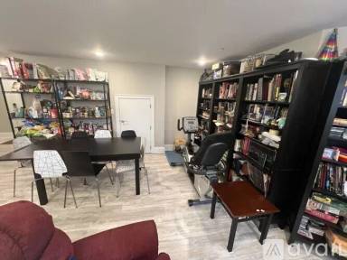 Main picture of 116 Holland St