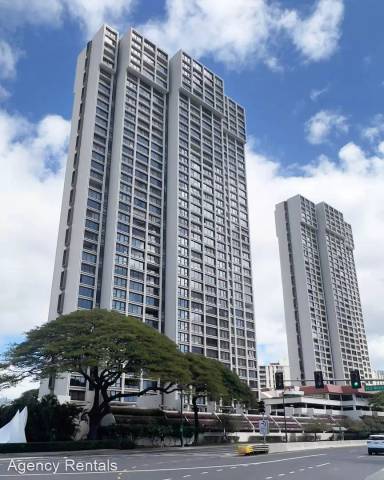 Main picture of Yacht Harbor Towers