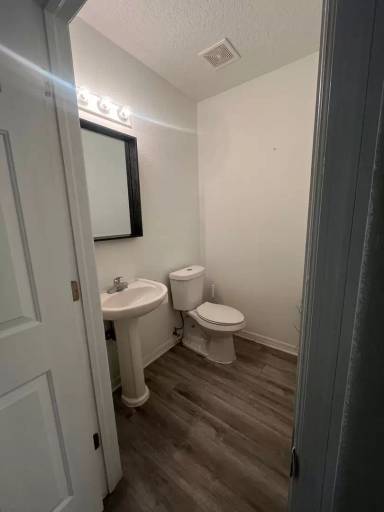Main picture of 1323 Lyonshire Dr