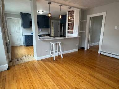 Main picture of 4 Hazel St