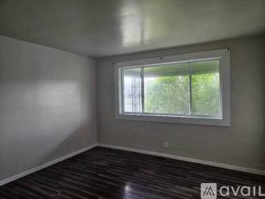 Main picture of 2279 Broadway St