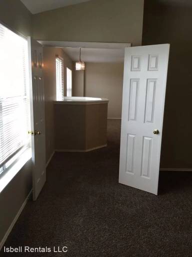 Main picture of 5206 Causeway Ct