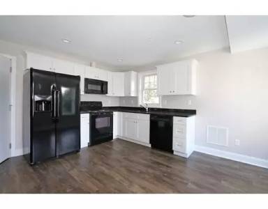Main picture of 60 Holworthy St