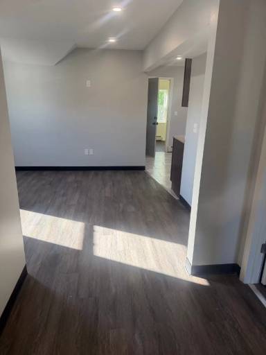 Main picture of 383 Sayles St