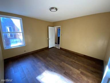 Main picture of 7710 S Phillips Ave