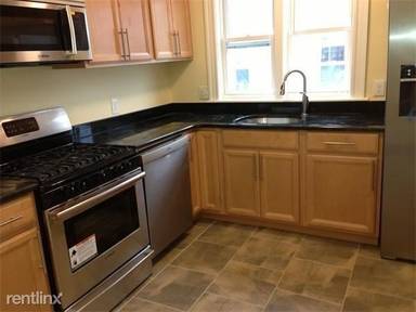 Main picture of 65 Conwell Ave