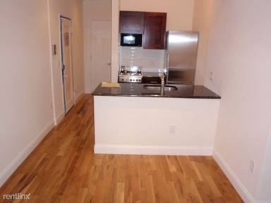 Main picture of 502 E 73rd St