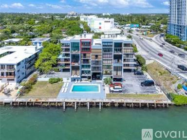 Main picture of 7899 NE Bayshore Ct