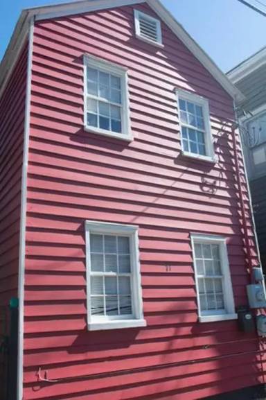 Main picture of 37 South St