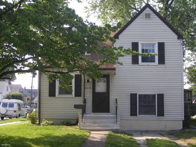 Main picture of 4422 Remington Ave