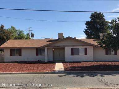 Main picture of 26540 Girard St
