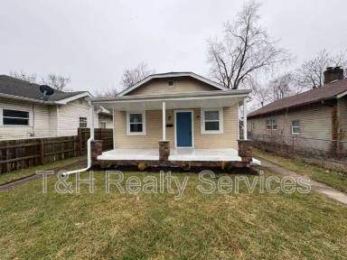 Main picture of 2030 Houston St