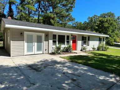 Main picture of 513 Ashford St