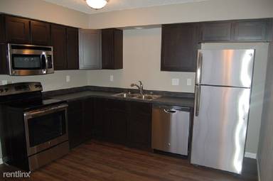 Main picture of 961 Miller Ave