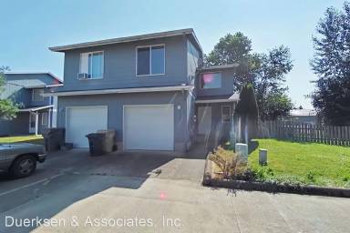Main picture of 2611 SW Pickford St