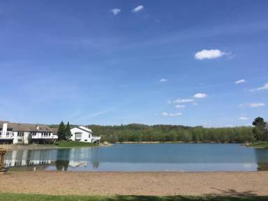 Main picture of 73 Midlake Cir