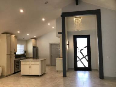 Main picture of 4268 W Park Ave