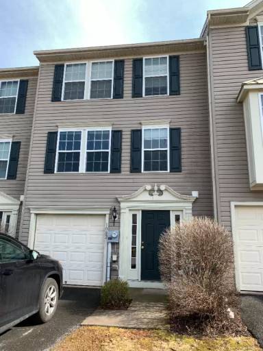 Main picture of 1082 Sparrow Way