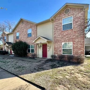 Main picture of 1018 Bagby Ave