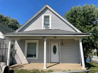 Main picture of 350 N 12th St