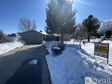 Main picture of 987 Bollen Cir
