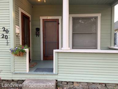 Main picture of 120 E Bennett Ave