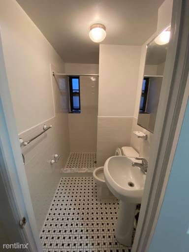 Main picture of 273 Mott St