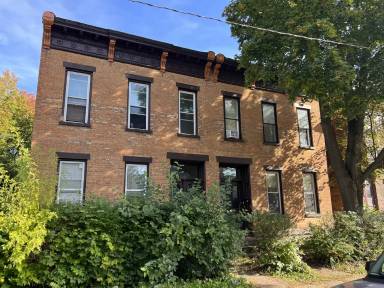 Main picture of 542 5th Ave