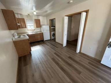 Main picture of 1635 W Neptune St